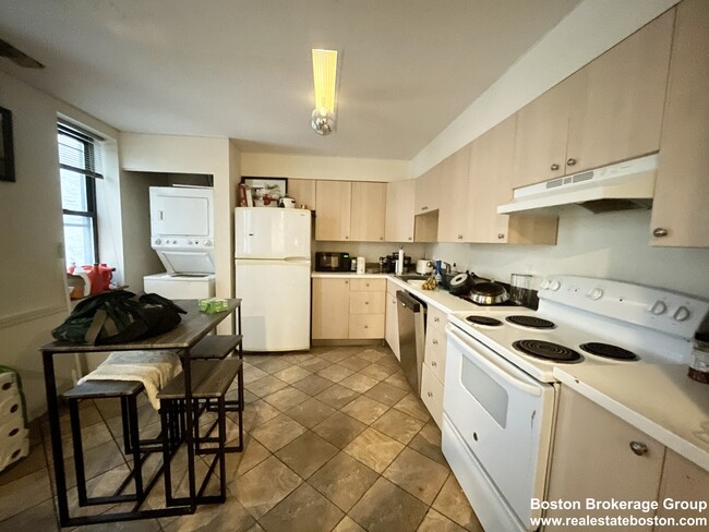 Photo - 71 Gainsborough St Condominio Unidad 101