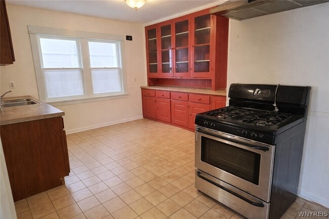 Photo - 63 Holmes St