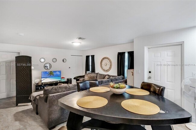 Photo - 219 NW 7th Ct Unidad 2