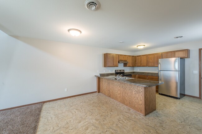 Photo - 1807B N Gault St