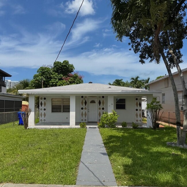 Building Photo - 613 NW 58th Ave Rental