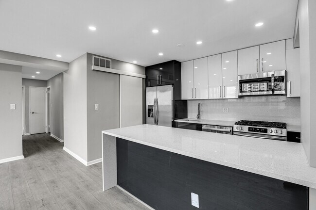 Photo - 3950 N Lake Shore Dr Unit 1516