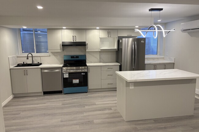 Photo - 63 Teskey Cres