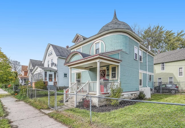 Photo - 1035 Jackson St NW