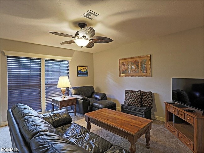 Photo - 5804 Newfoundland Cir Unidad 1
