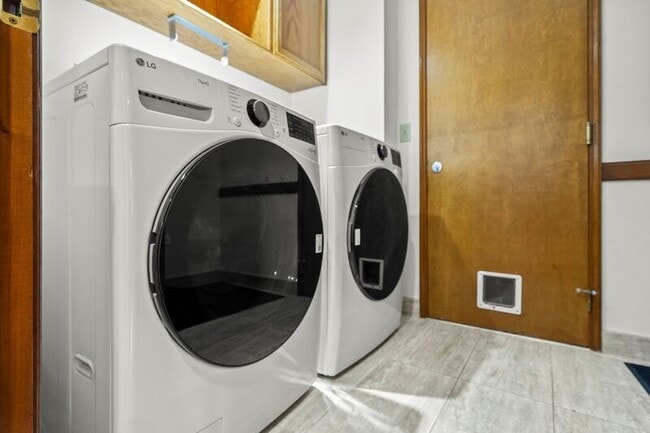 Photo - 3114 210th St SE