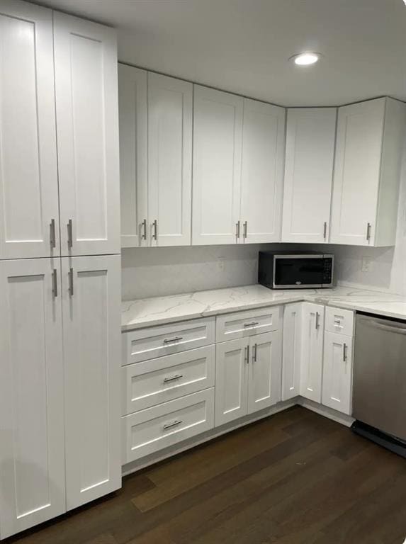 Photo - 302 E 32nd St