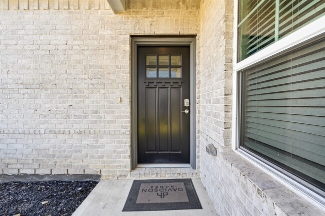 Building Photo - 8327 Bristlecone Pne Wy