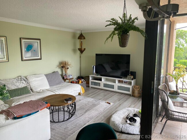 Photo - 2255 Lindell Blvd Unit 4311