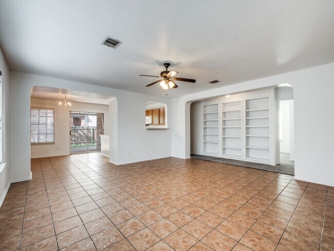 Photo - 9335 Deer Blind