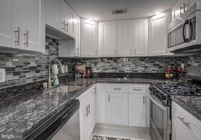 Photo - 14822 Bryan Ct