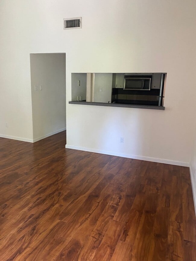 Photo - Park Place Unit Park Place 301 N/M