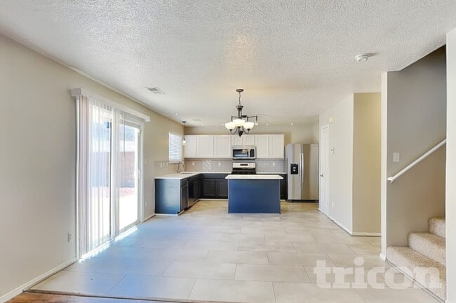 Photo - 1506 Sierra Norte Loop NE