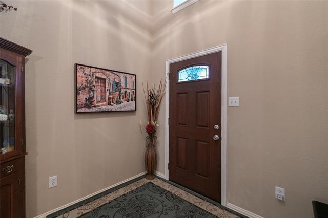 Photo - 660 Payton Way