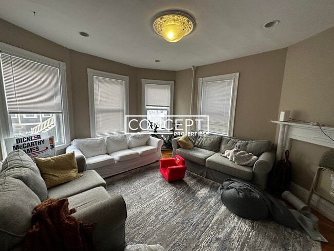 Photo - 47 Hillside St Unit 2