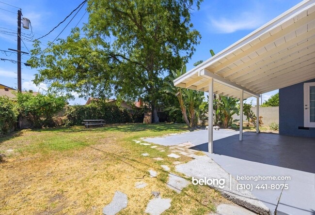 Photo - 8133 Gentry Ave
