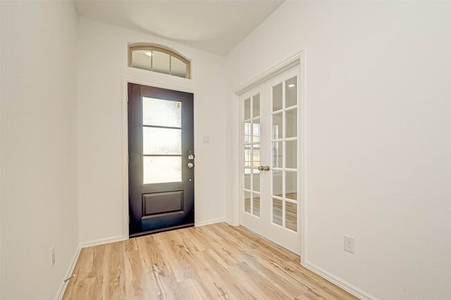 Photo - 21343 Bering Reach Dr