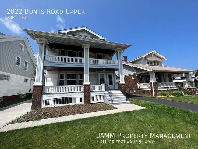 Beautiful 2 Bedroom Duplex in the heart of... - Beautiful 2 Bedroom Duplex in the heart of... House