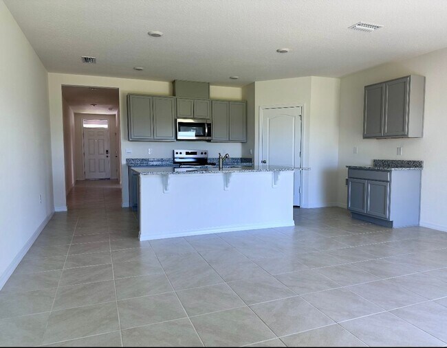 Photo - Nearly New 4-bedroom Sanford Home minutes ...