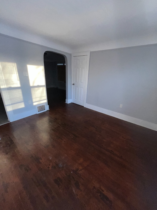 Photo - 5520 Haverhill St Unit Upper