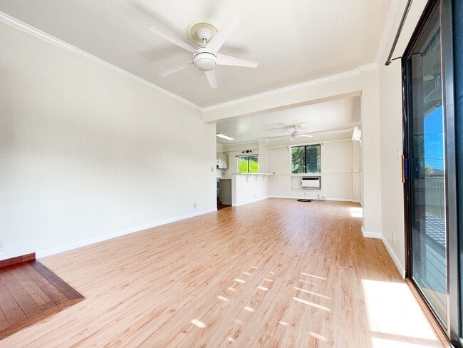 Photo - 2257-ST Unit 1