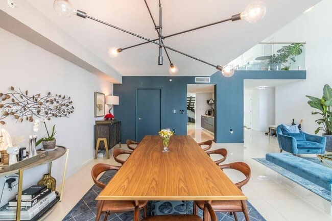 Photo - 7928 East Dr Unidad 1604