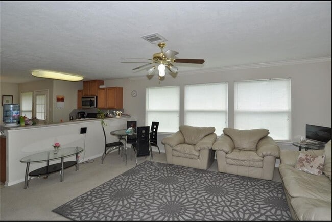 Photo - 2406 Padgett Ct
