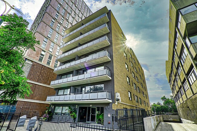 Photo - 710 Spadina Ave. Unit 104