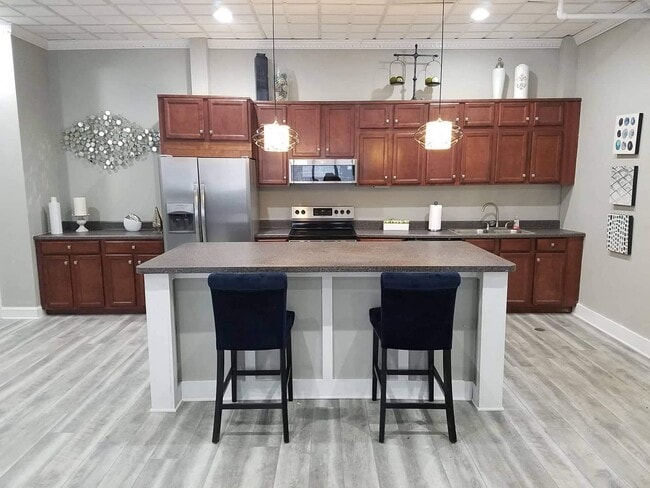 Photo - Kensington Club