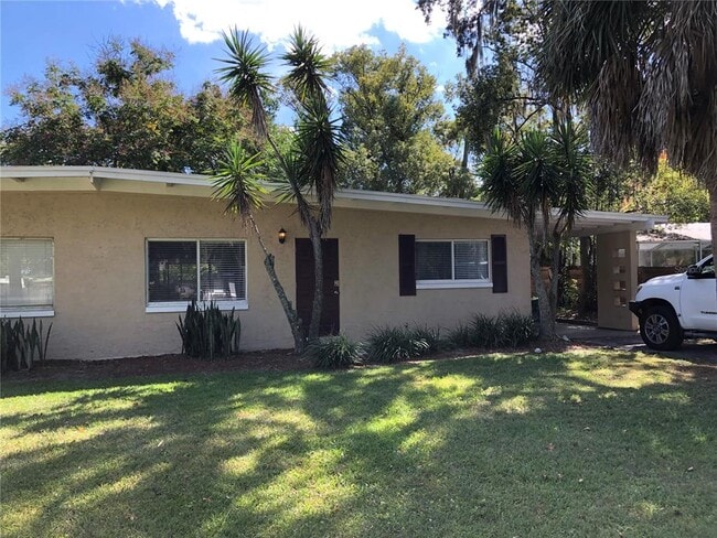 Photo - 3 Lotus Lake Dr