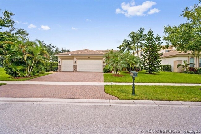 Building Photo - 8152 Butler Greenwood Dr