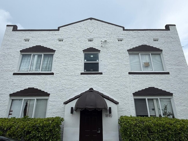 Photo - 1890 NW 35th St Unit 7