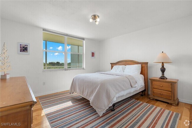 Building Photo - 290 Naples Cove Dr Unit 2602 Rental