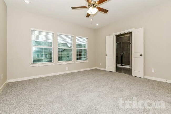 Photo - 2281 E Miller Rd