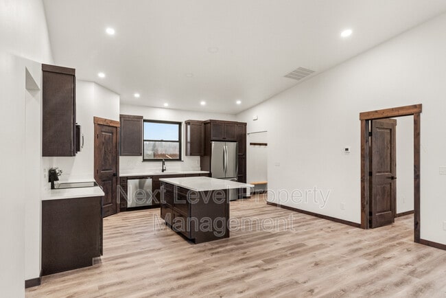 Photo - 1540 Trumble Creek Rd