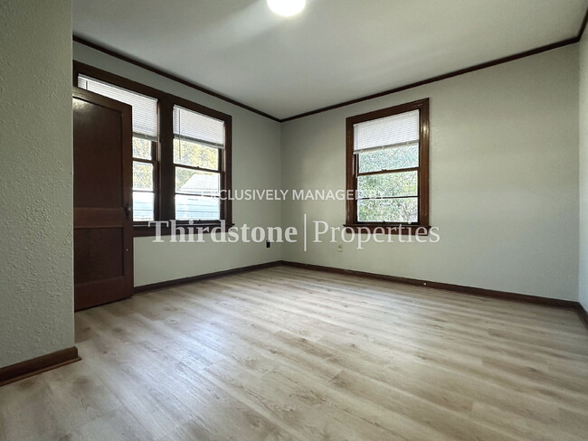 Photo - 6511 Evelyn Dr