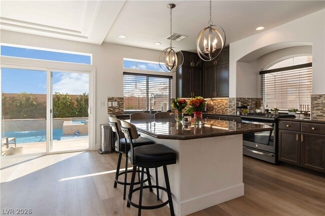 Photo - 9758 Hawk Crest St