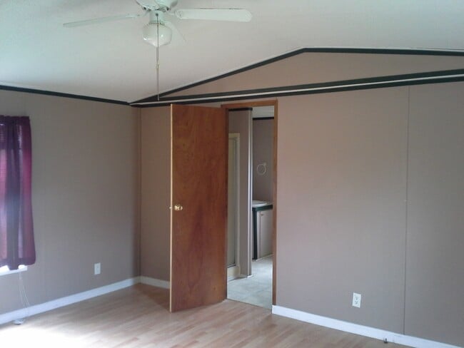 Photo - 2614 Bailey Rd