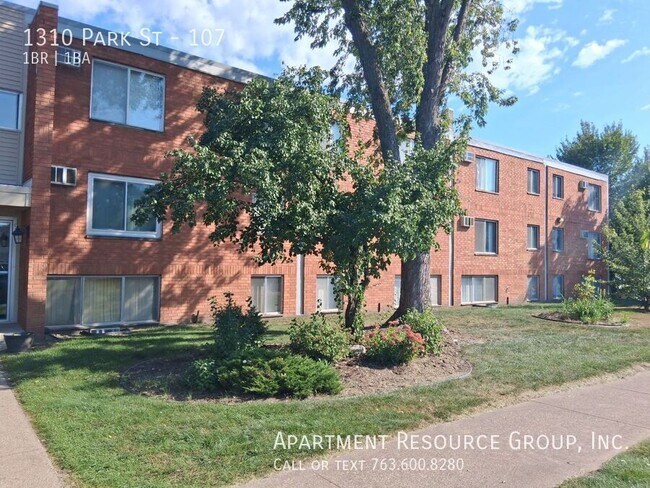 Photo - 1310 N Park St Unit 107