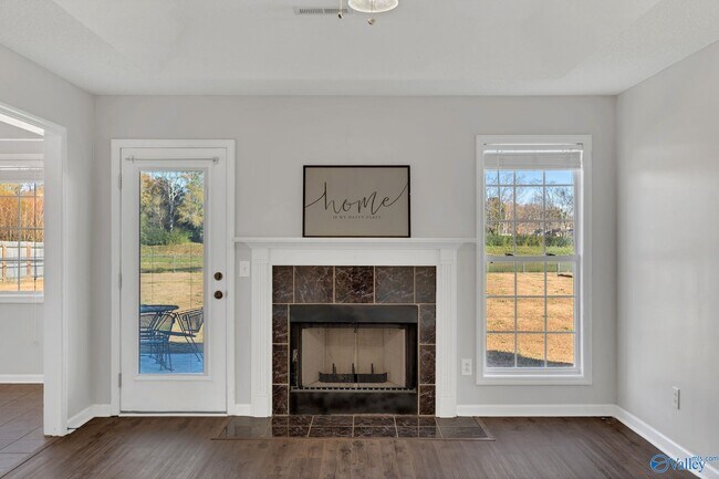 Photo - 113 Delta Pine Dr