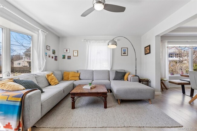 Photo - 350 Midland Ave