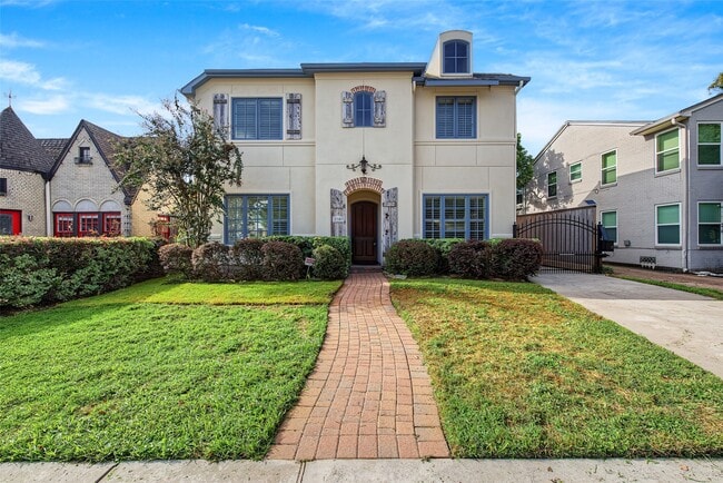 Photo - 2307 Sheridan St