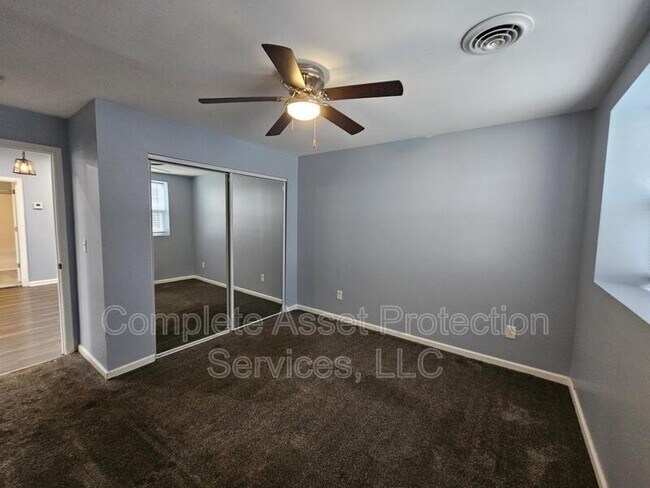 Photo - 7302 W Taft St Unit A