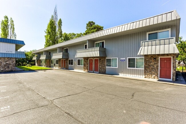 Photo - Arrowsmith Apartments