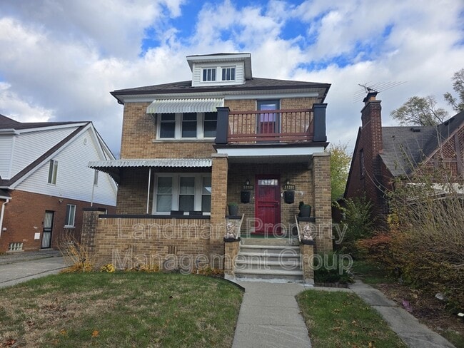 Photo - 14400 Rutherford St