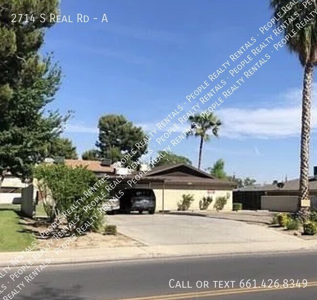 Building Photo - 2714 S Real Rd Unit A