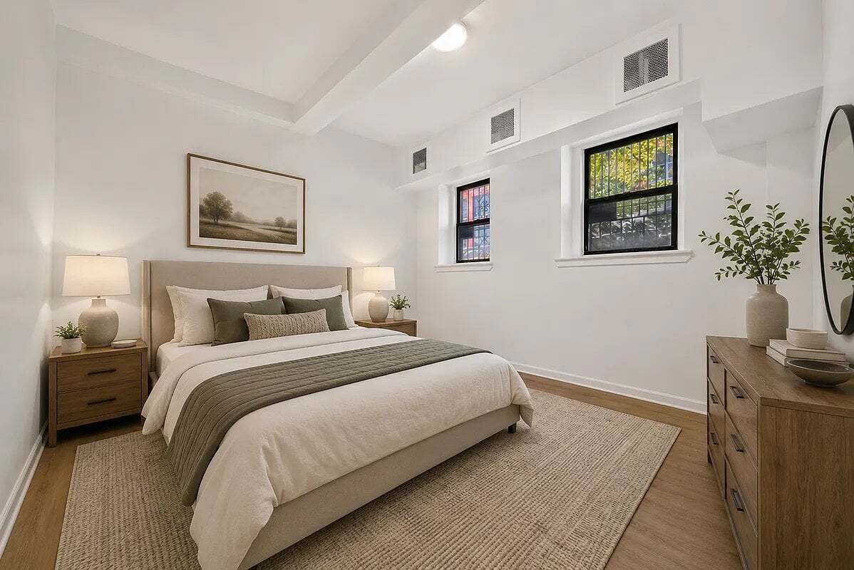 Photo - 960 Sterling Pl Unit B