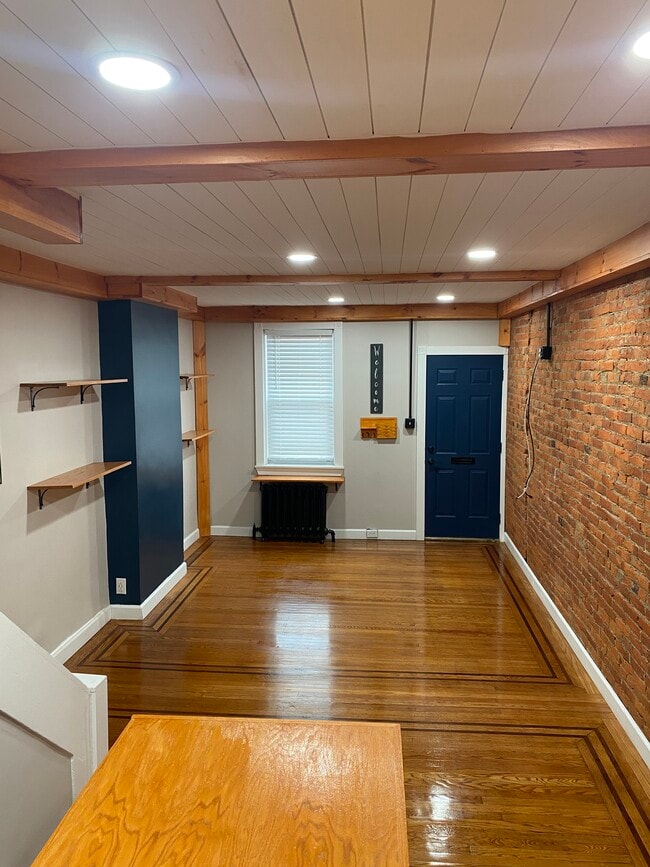 Photo - 2309 Gaul St