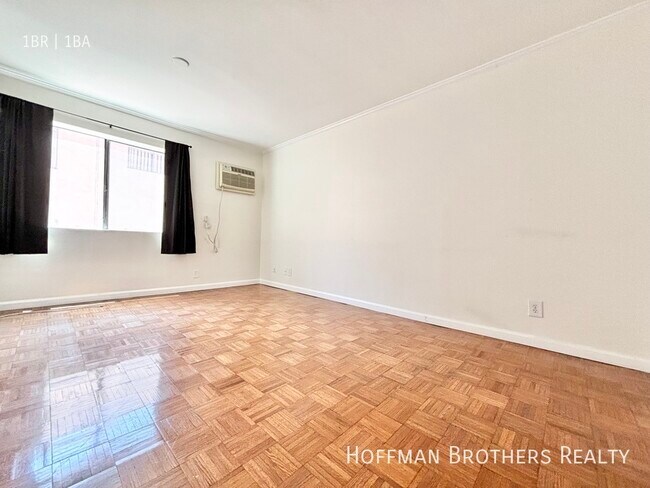 Photo - 1816 N. Gramercy Pl. Los Angeles, Californ... Unidad 303