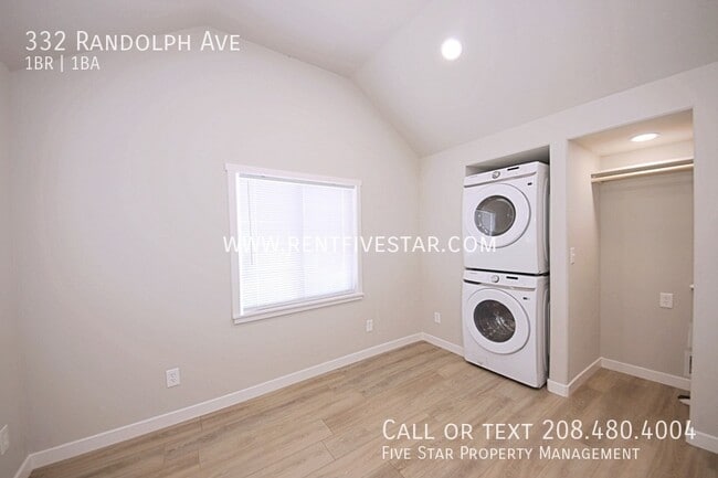 Photo - 332 Randolph Ave